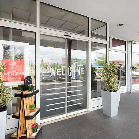 Ibis Citysouth Ξενοδοχείο 3*