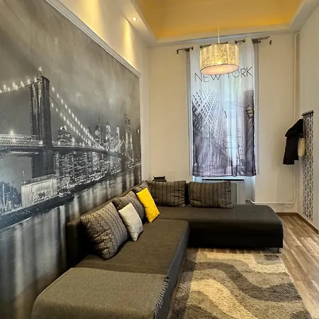 Silverlight Luxus Downtown * Budapest