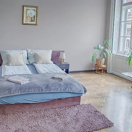 Apartment Basilica