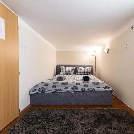 Hostel Urban *