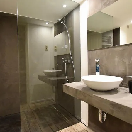 Apartment Standard By Hi5-terez Blv Budapest