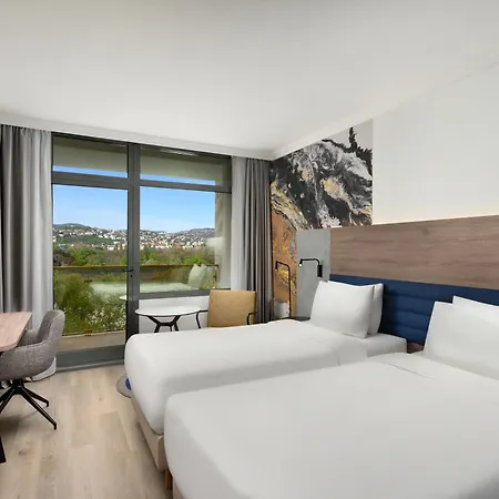 Hotel Danubius Helia 4*