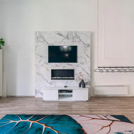 Art Deco Designer Luxury At Park, Cultural Center Of Budapest, Newly Renovated Apartment Budapest