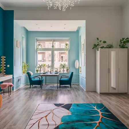 Art Deco Designer Luxury At Park, Cultural Center Of Budapest, Newly Renovated