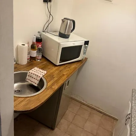 Apartman Lanchid Castle Side Red And Blue Budapest