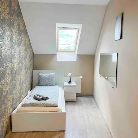 Apartment I77 Spacious Modern 3bedroom Budapest