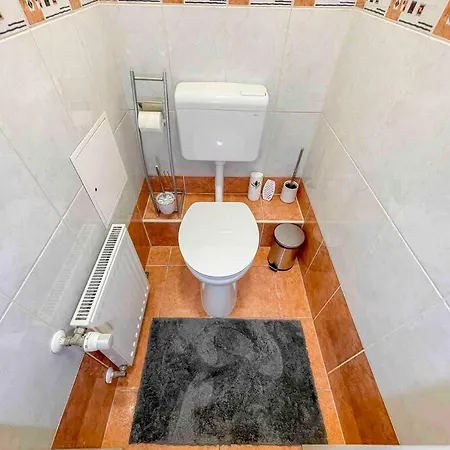 Apartment I77 Spacious Modern 3bedroom Budapest