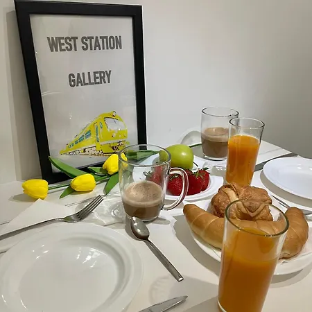 West Station Gallery - Free Parking, Cozy Home, Perfect For Families Apartamento Budapest