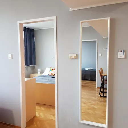 Ceu Konferencia Koezpont Otel