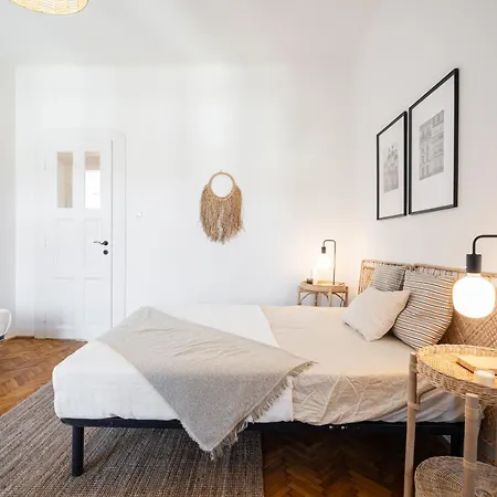 Apartment Neo Rooftop With Ac Budapest
