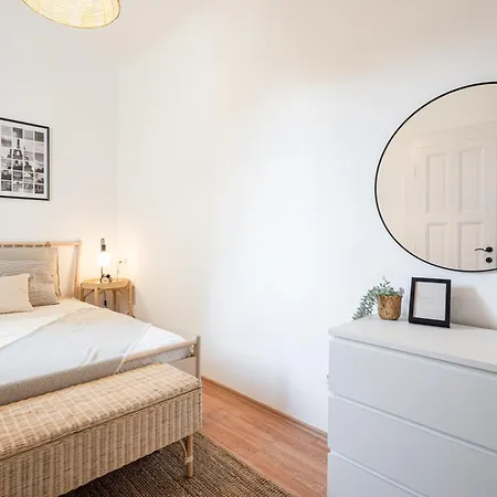 Apartment Neo Rooftop With Ac Budapest