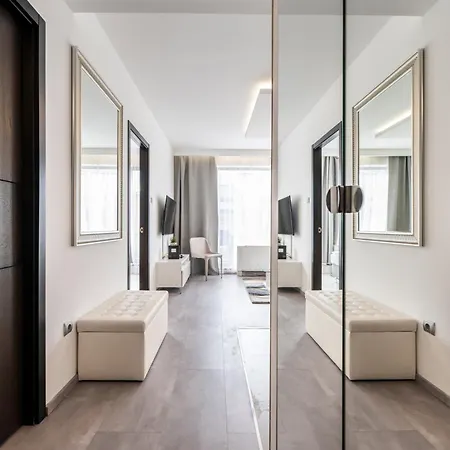 Apartment Swu Opera *