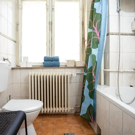 Apartament Newberry With Balcony *