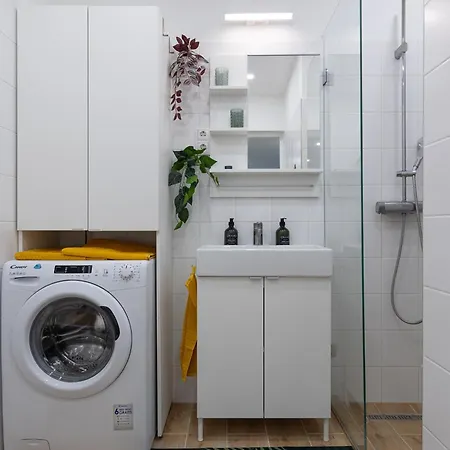 Jungle & Marble * Budapešť