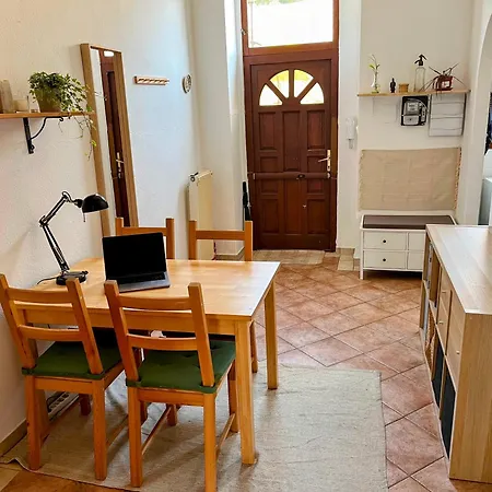 Attila 67 Apartment