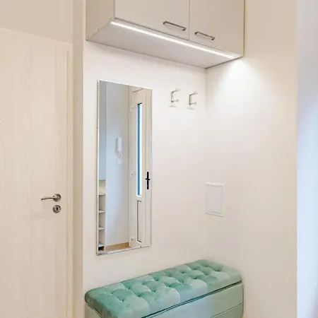 Dessewffy Apartment *