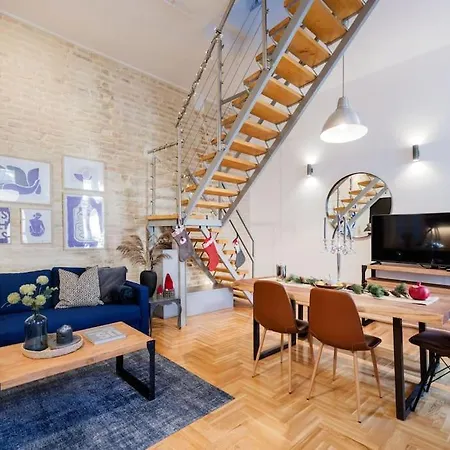 Apartment Wellness Duplex Penthouse Sauna & Jacuzzi-heart Of *
