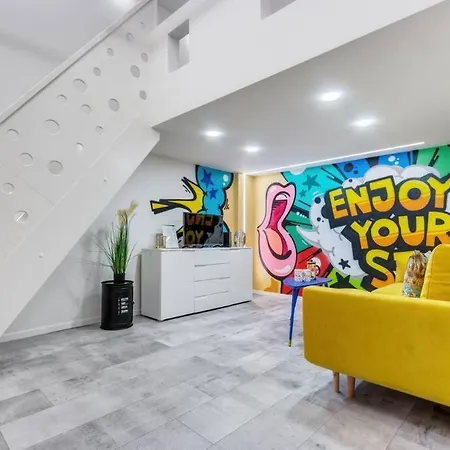 Pop Art Haven Bp Apartment *