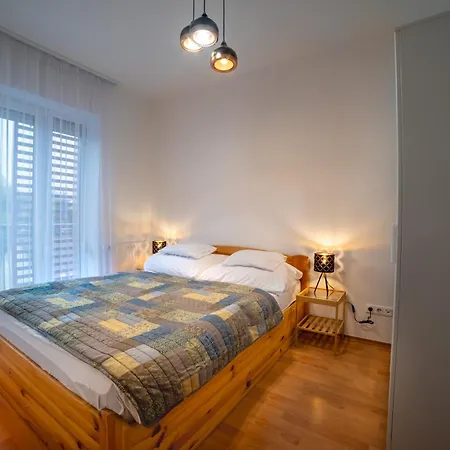 Apartman Sunlight - Free Garage Parking Budapest
