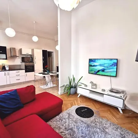Luxury Near Astoria With Ac Apartament *