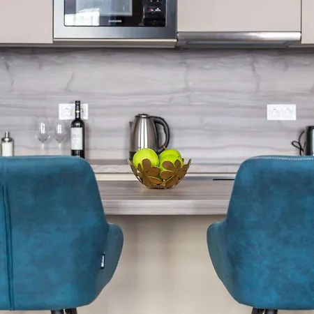 Luxurious & Spacious In The Kertesz Street * Budapest