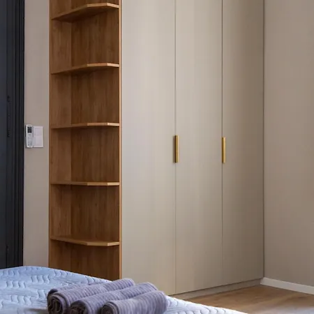 Luxurious & Spacious In The Kertesz Street Budapest