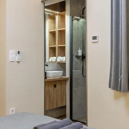 Luxurious & Spacious In The Kertesz Street Apartment *