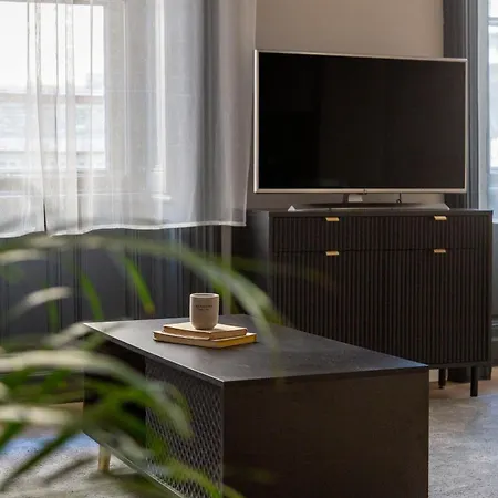 Luxurious & Spacious In The Kertesz Street Budapest