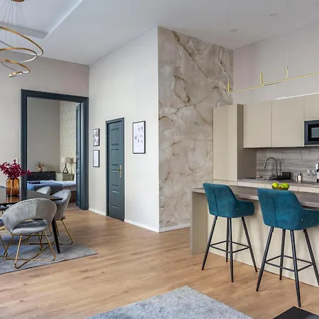 Appartamento Luxurious & Spacious In The Kertesz Street