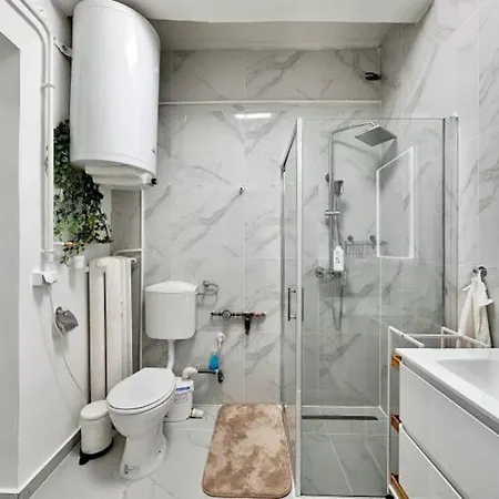 Apartman Synagogue 8ppl 2br 2bth