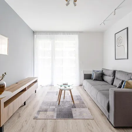 Apartment Downtown Lonyay 38