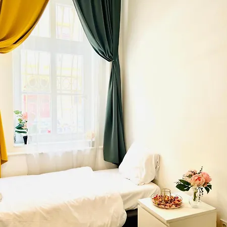 Rozsa Homestay