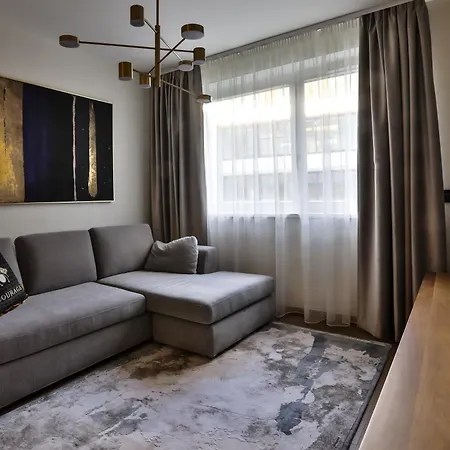 Sun Hill Luxury