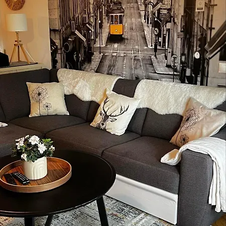 West Apartman