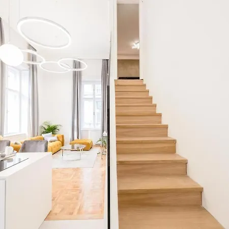 Apartment Andrassy With Free Parking Budapest