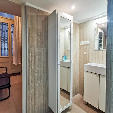 Ditroi Apartment *