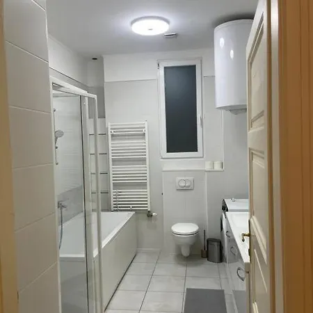 3 Bedroom By The Parliament