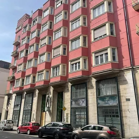 3 Bedroom By The Parliament Apartment Budapest