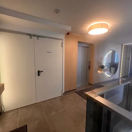 Apartment Karzo Lk 203 *