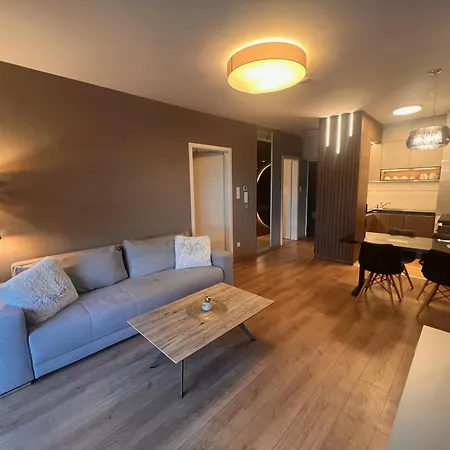 Karzo Lk 203 Apartment