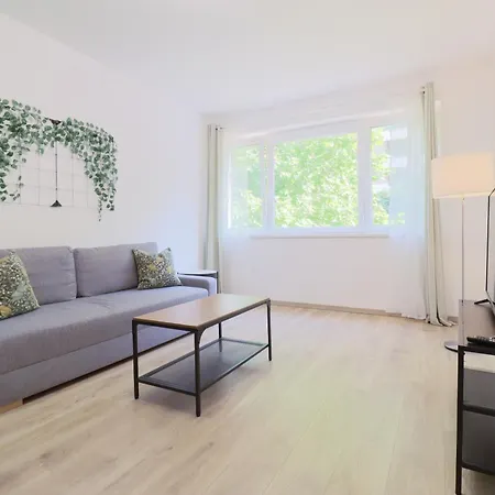 Apartment Spring House With Free Private Parking *