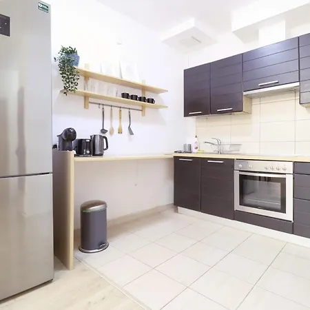 Apartment Spring House With Free Private Parking Budapest