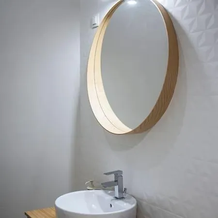 Venus - Akacfa Iii Budapest