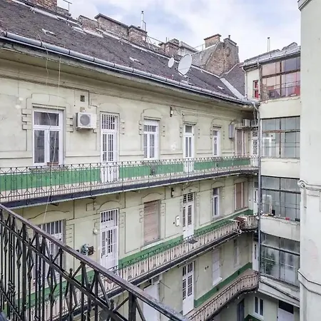 Astoria Διαμέρισμα