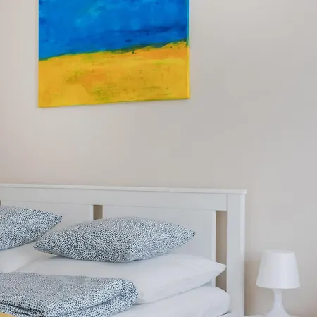 Apartment Stylish New With 2 Bedrooms In Buda 2 Budapest