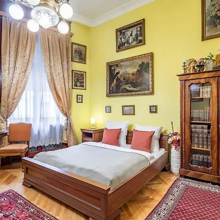 Ultra Location Apartament