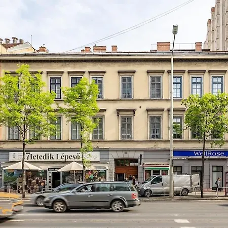 Rakoczi Budapest