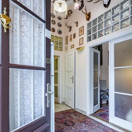 Apartment Rakoczi *
