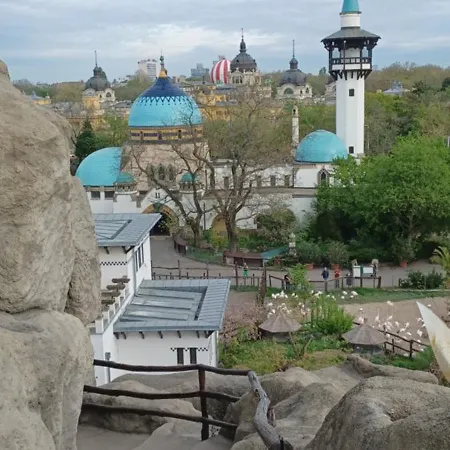 Palace3