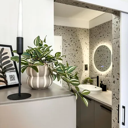 Merse Luxury Apartment *